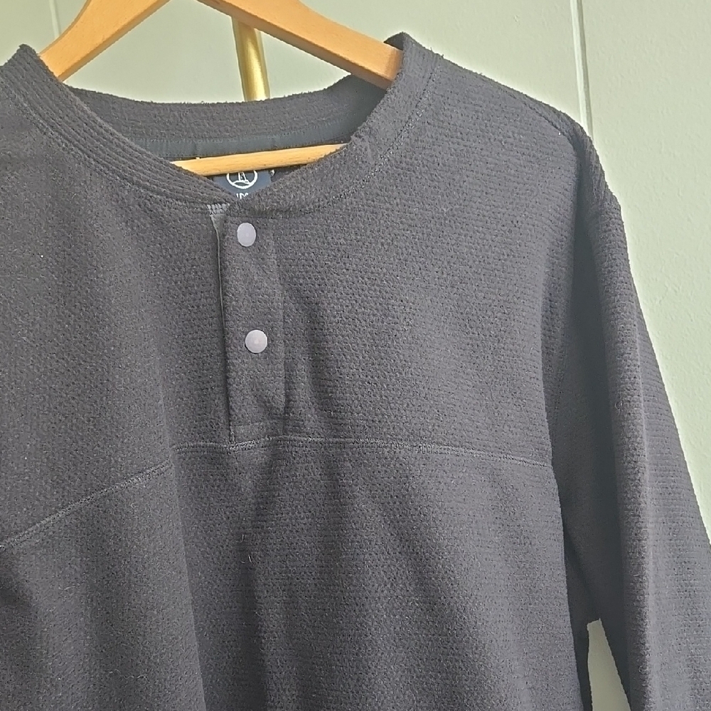 Lands' End Men's Dark Long Sleeve Henley - Picture 6 of 7